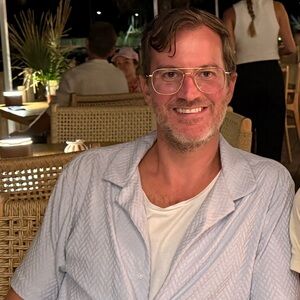 Meet your Posher, Derek